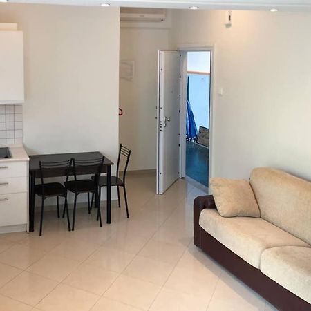 Cozy Studio Near The Beach 1Stfloor Nea Iraklitsa Exterior foto